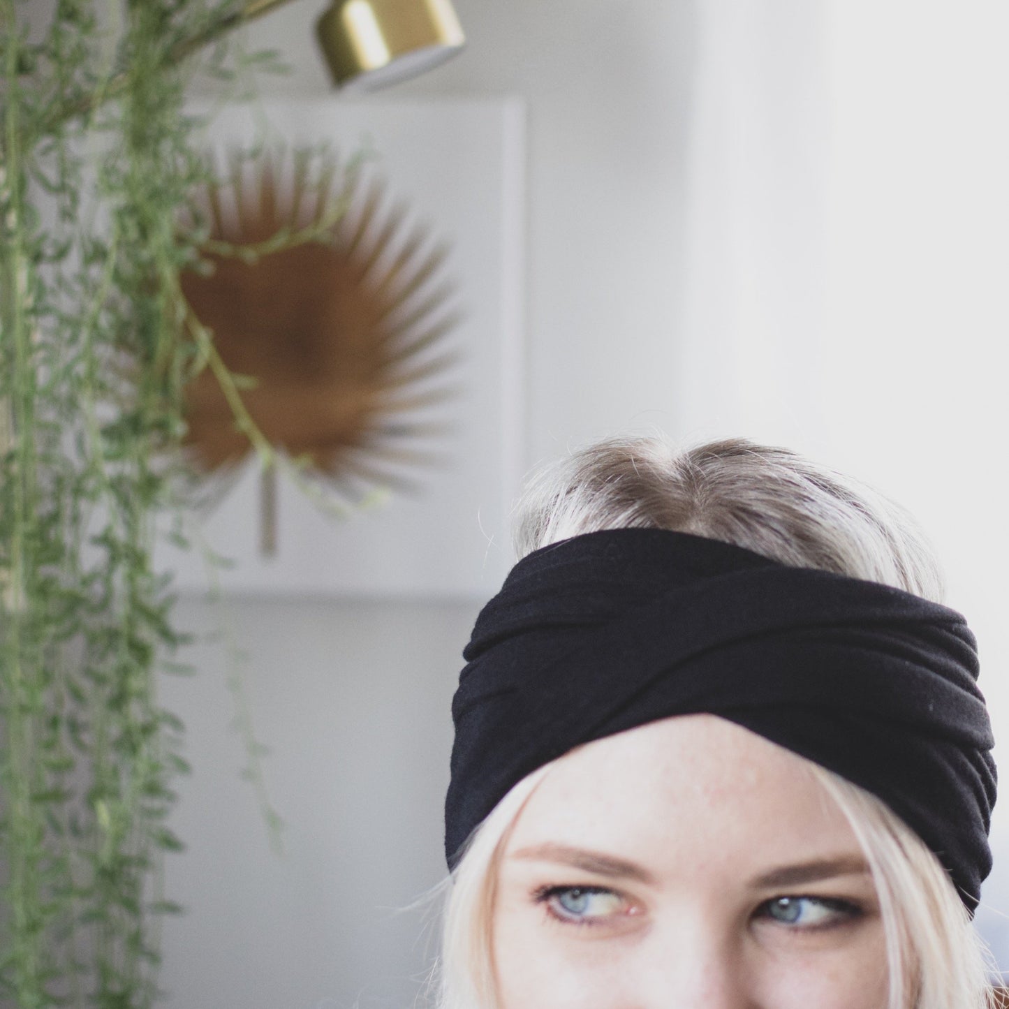 Black wide headband - Crunchy Love Co.